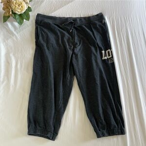Gray Victoria’s Secrets Love Angels Baggy Capri  Joggers Size Large